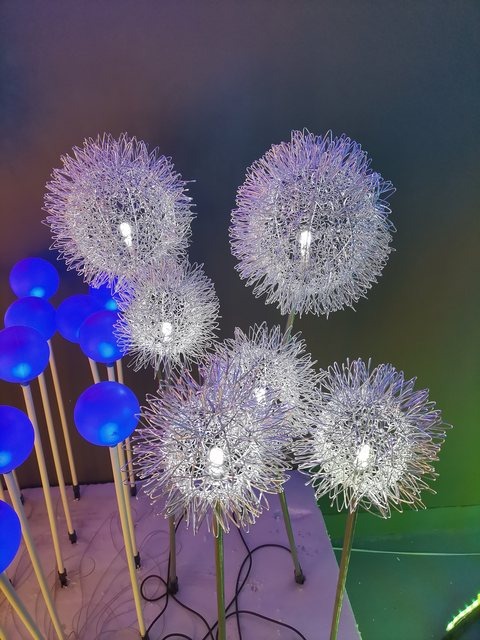 Solar Aluminium Wire Ball Christmas decoration light by JKPARKRIDES