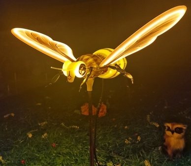 Bee Christmas decoration light by JKPARKRIDES
