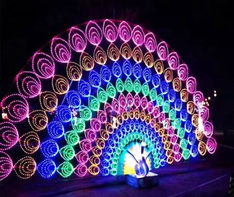 Twinkling Peacock Christmas decoration light by JKPARKRIDES