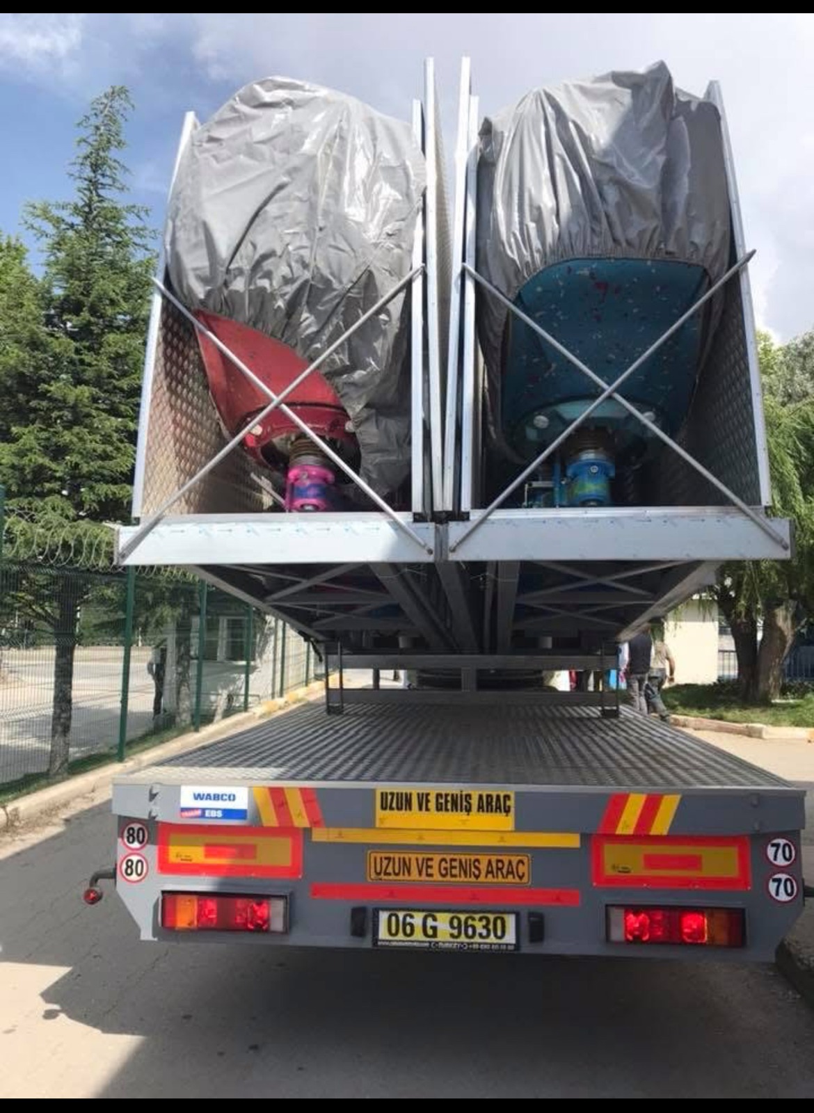 Crazy Dance On Trailer — ride folded or packed for transport