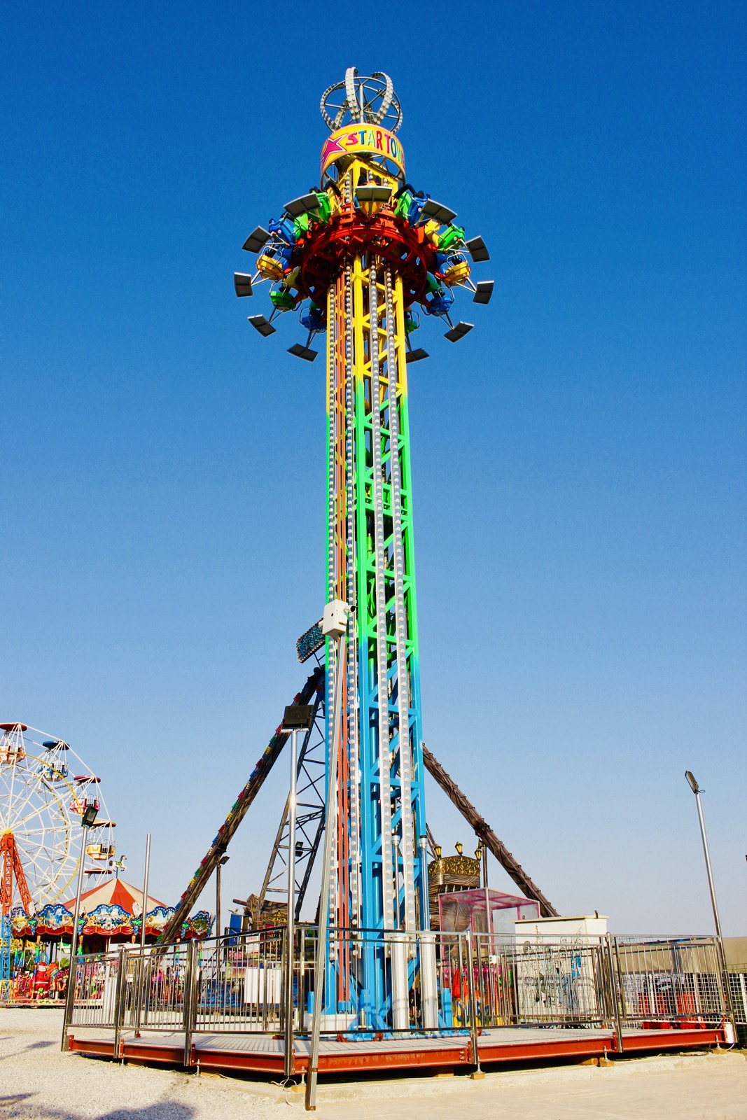 Drop Tower — additional view of the equipment