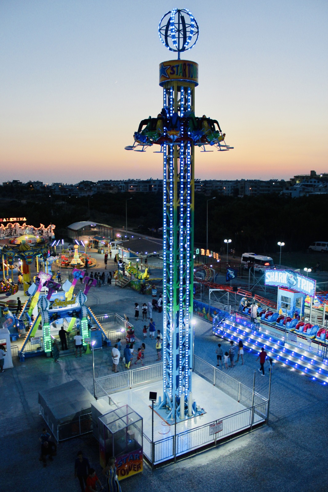 Drop Tower — additional view of the equipment
