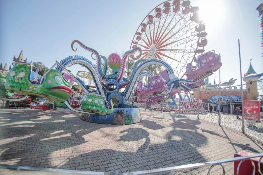 Octopus — additional view of the equipment