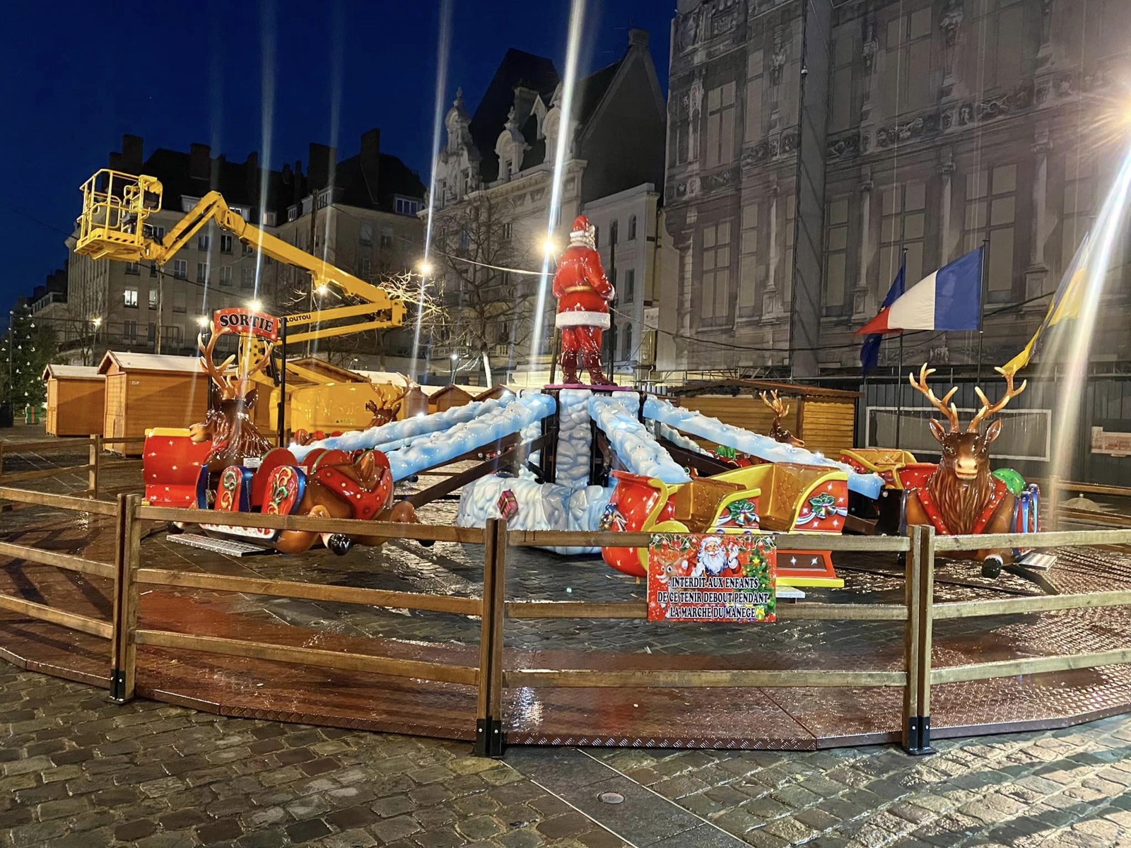 Santa Cars — additional view of the equipment