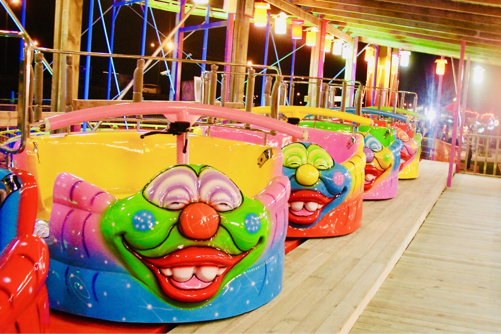 Spin Coaster — seat or equipment detail