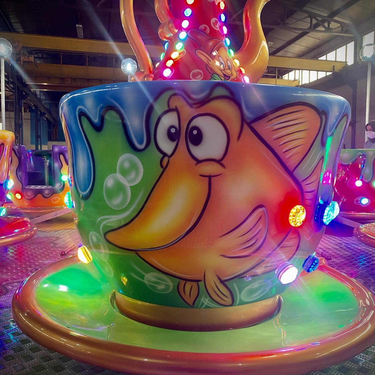 Tea Cup Ride — seat or equipment detail