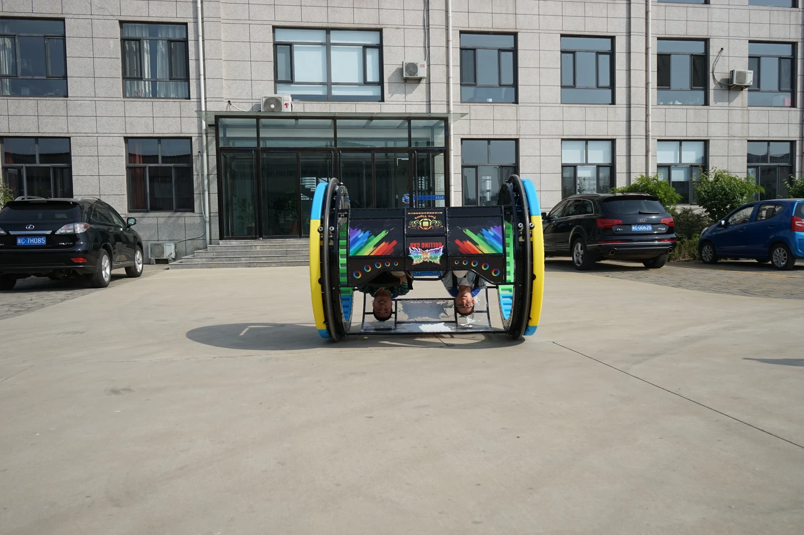 360 Rolling Car product lineup outdoors