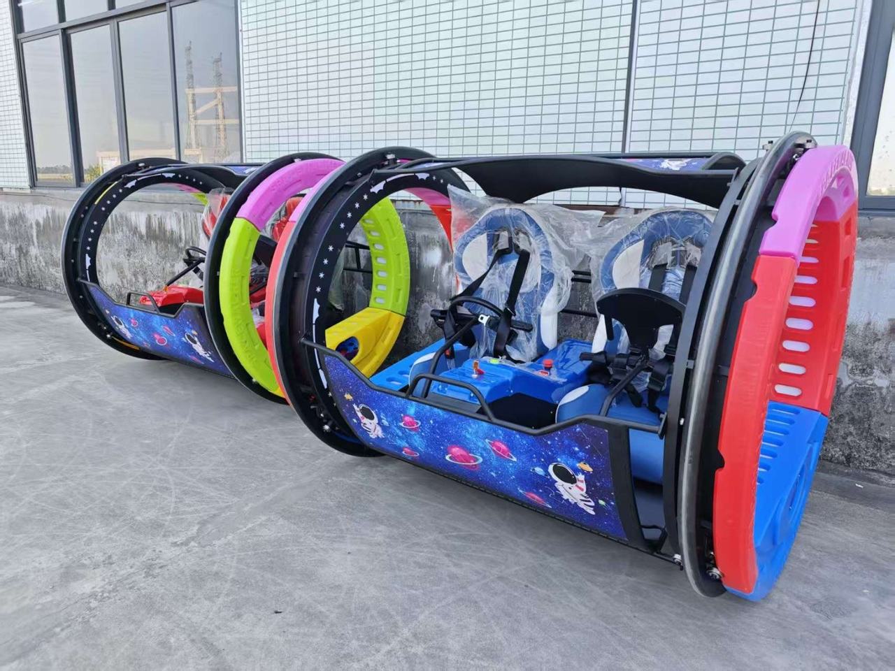 Two-seat 360 rolling car indoor interactive attraction